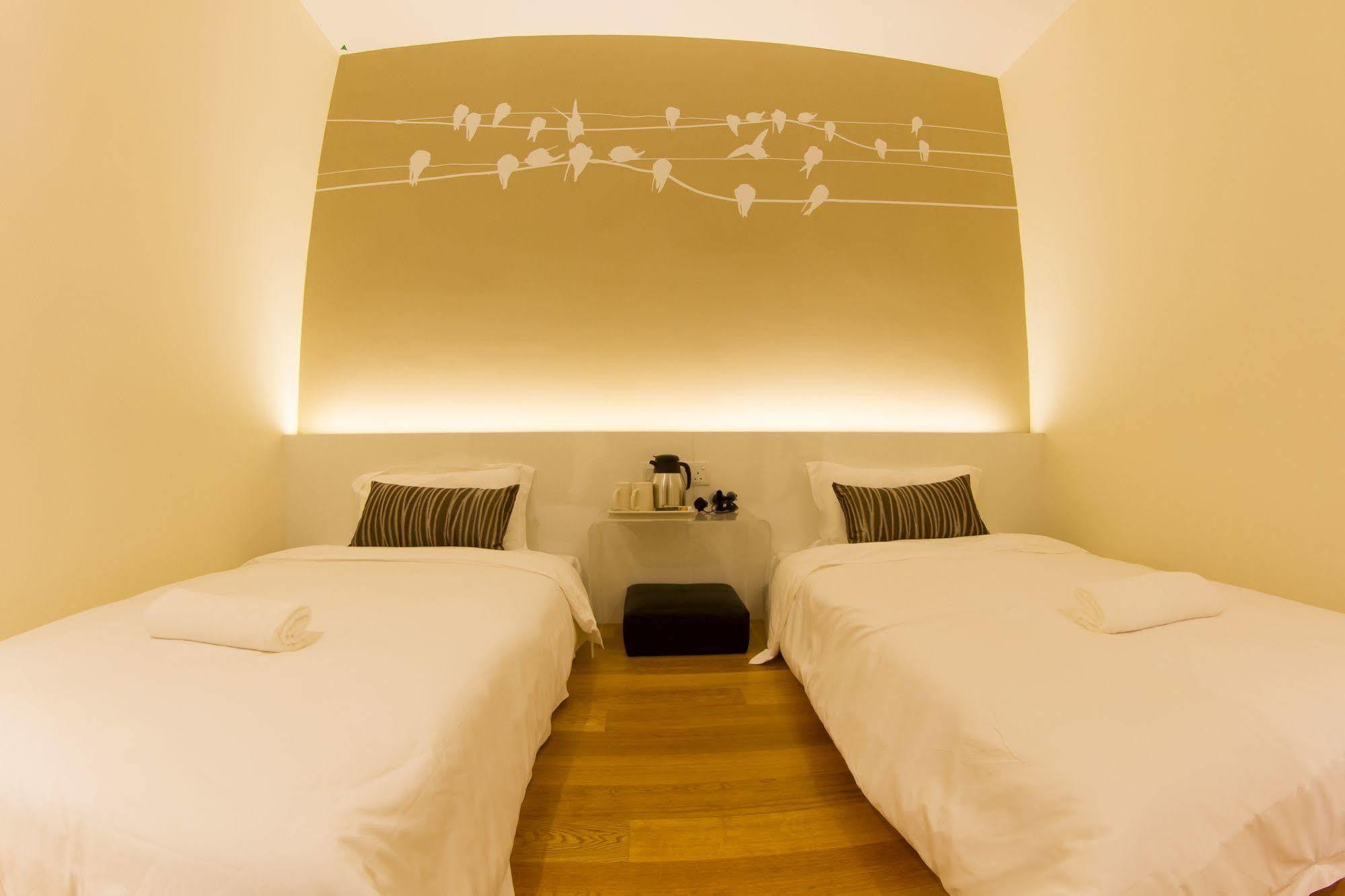 Mood Hotel Johor Bahru Exterior foto